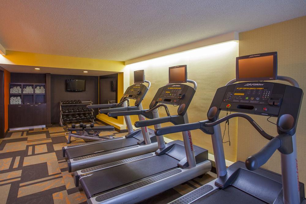 Courtyard By Marriott Charlotte Airport Loso Dış mekan fotoğraf