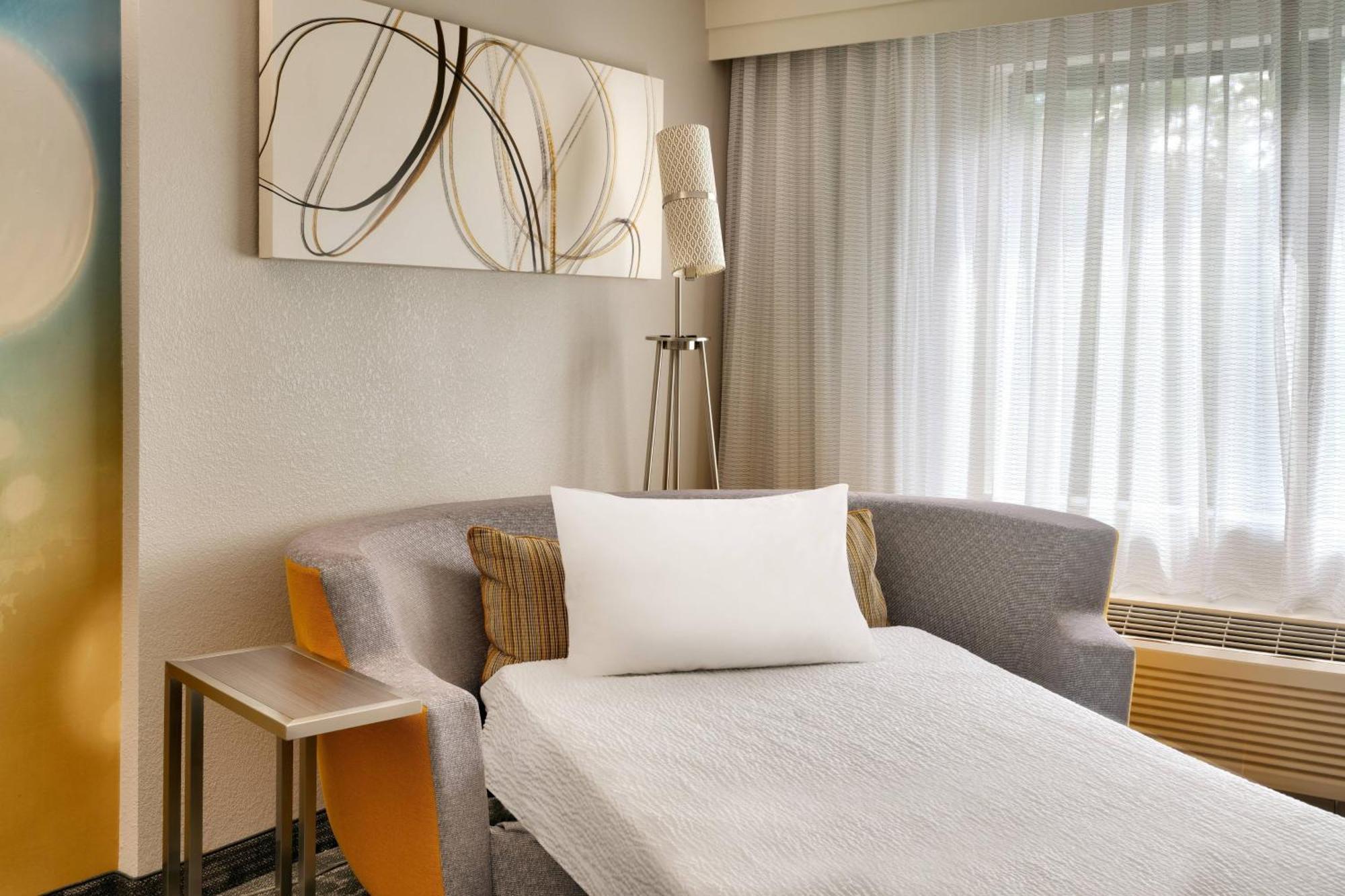 Courtyard By Marriott Charlotte Airport Loso Dış mekan fotoğraf