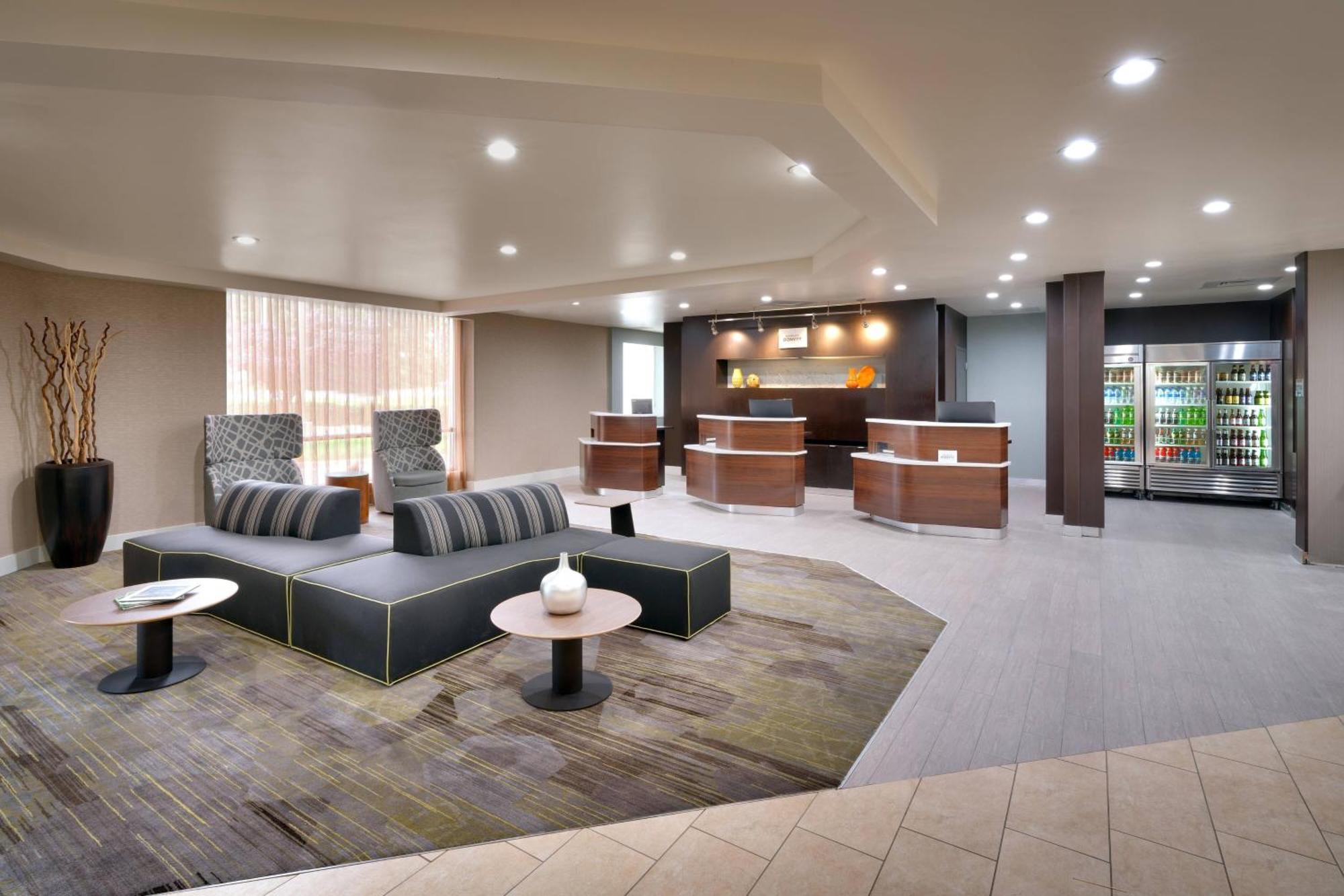 Courtyard By Marriott Charlotte Airport Loso Dış mekan fotoğraf